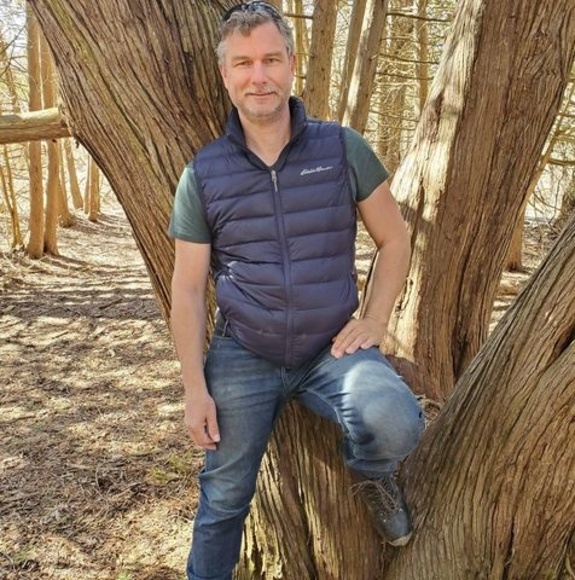 Meet your Posher, Jon - Picture 1 of 1